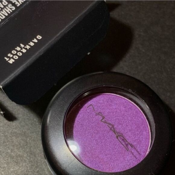 Mac Cosmetics Frost Eyeshadow - Picture 10 of 10